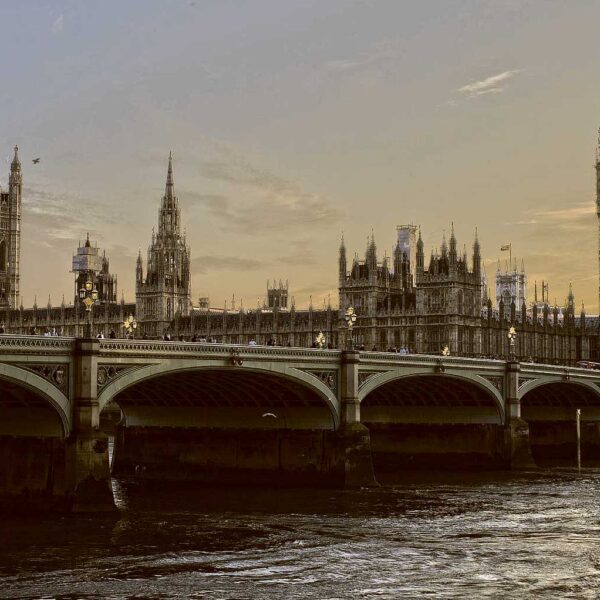 Iconic view of Westminster Bridge and Big Ben, captured in a stunning LED Box Frame for a timeless London decor."